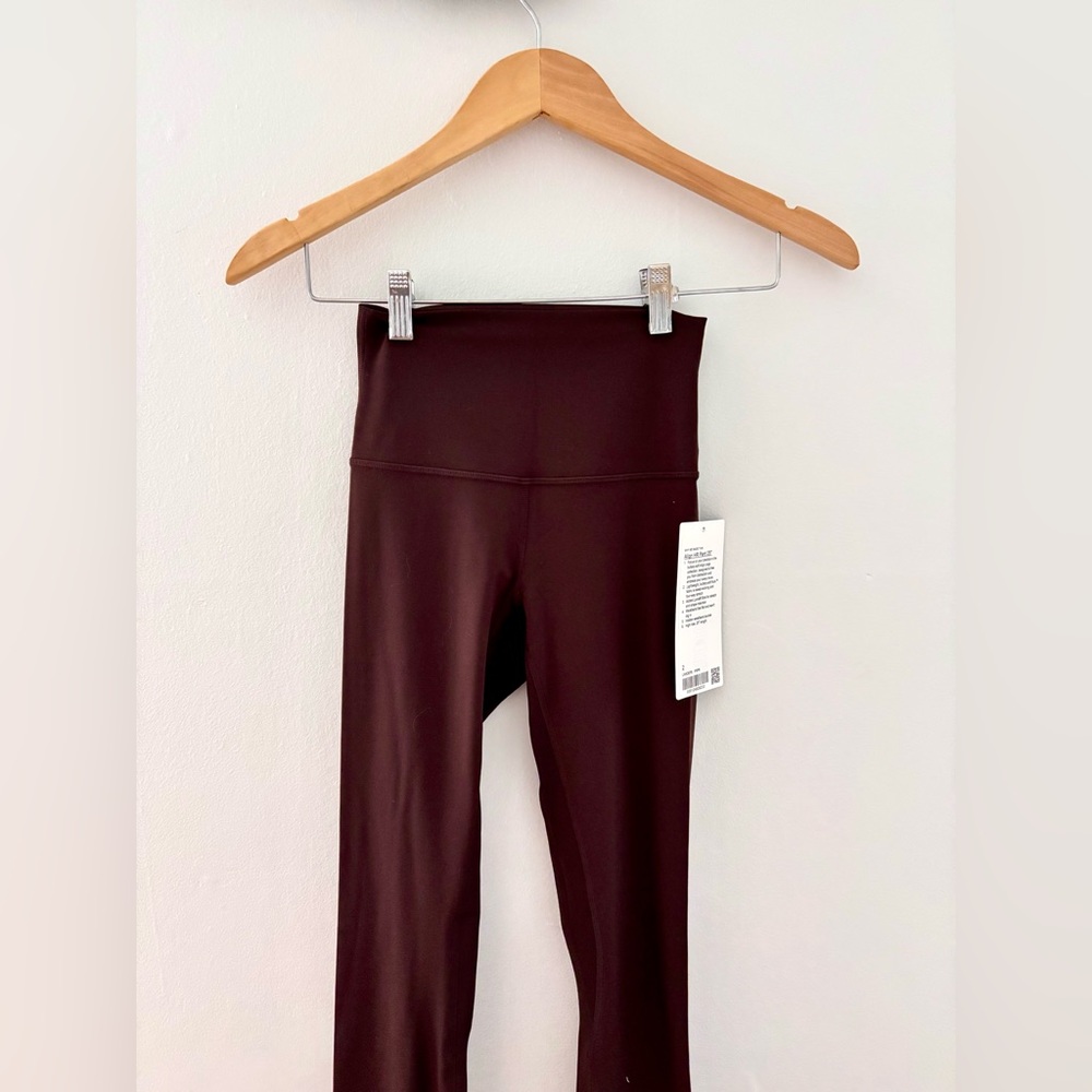 *NWT size 2 lululemon athletica align HR 25” leggings color: French press